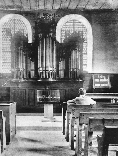 1903 - Organ with 9 Stops