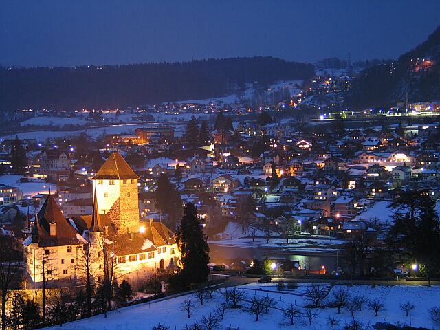 Castle of Spiez (Photo: Fritz Bieri)