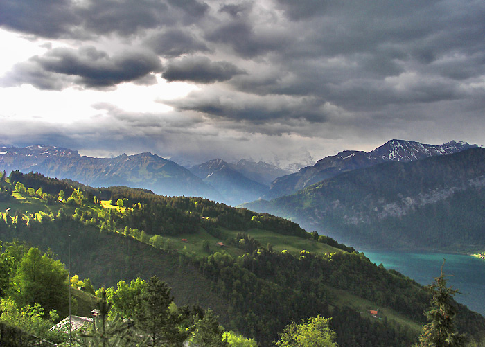 Im Mai 2007 / Blick zum Thunersee / Foto: Heinz Rieder