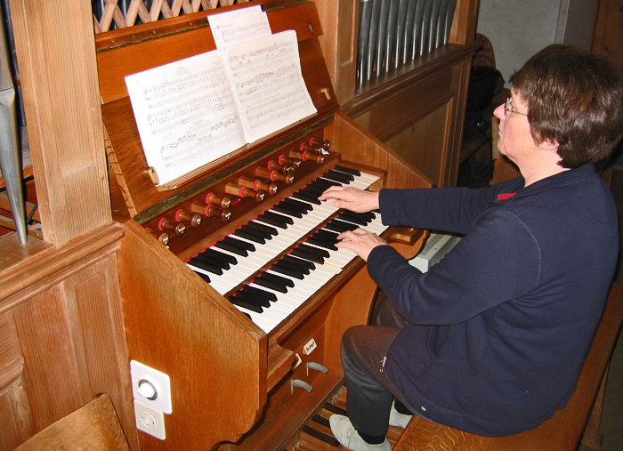 Therese Jordi, organist / Photo: Heinz Rieder