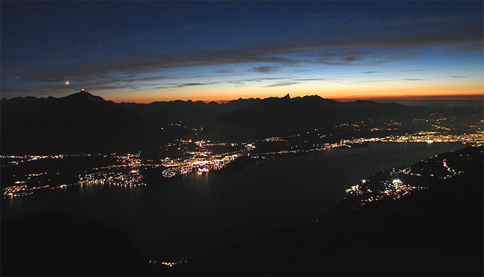 Sonnenuntergang vom Niederhorn / Foto: Fritz Bieri